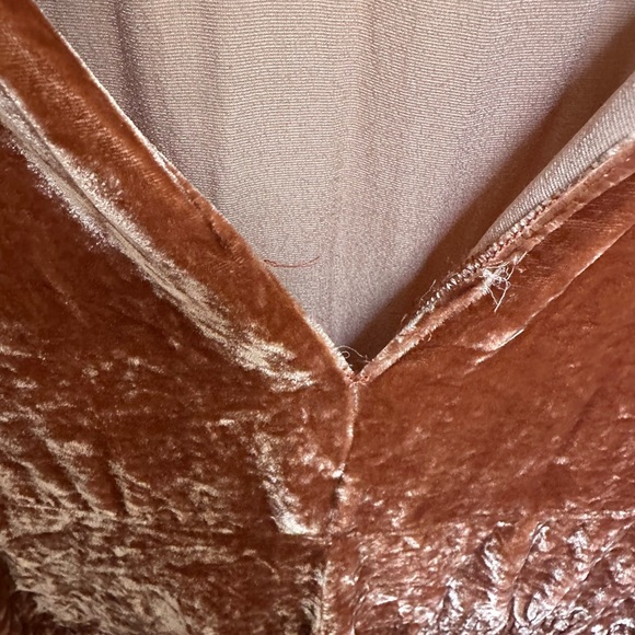 Lou & Grey deep apricot velvet jumpsuit size M - Picture 4 of 7